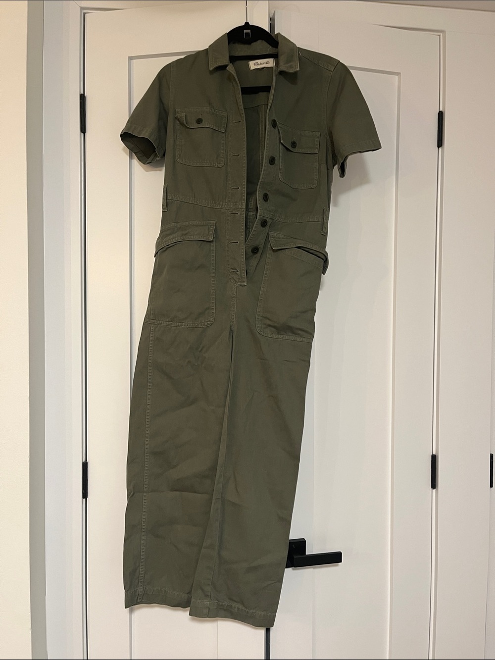 Madewell Short-Sleeve Jumpsuit in Olive Green
